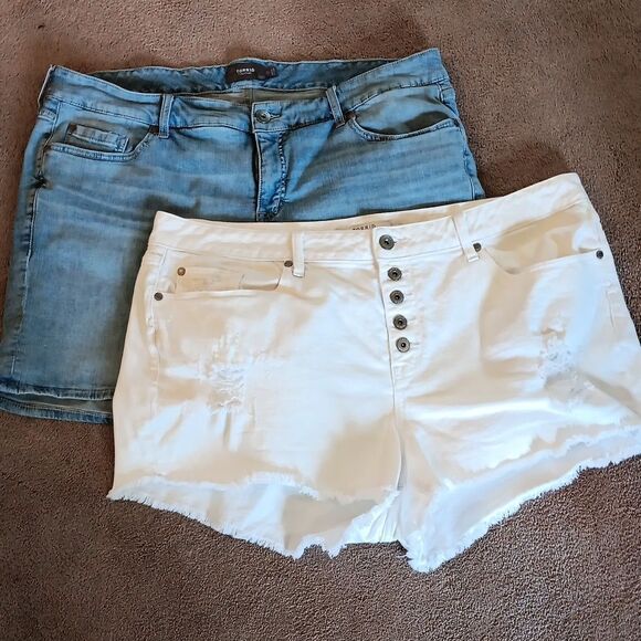 Torrid TWO Pairs of Shorts Bundle - Picture 1 of 14